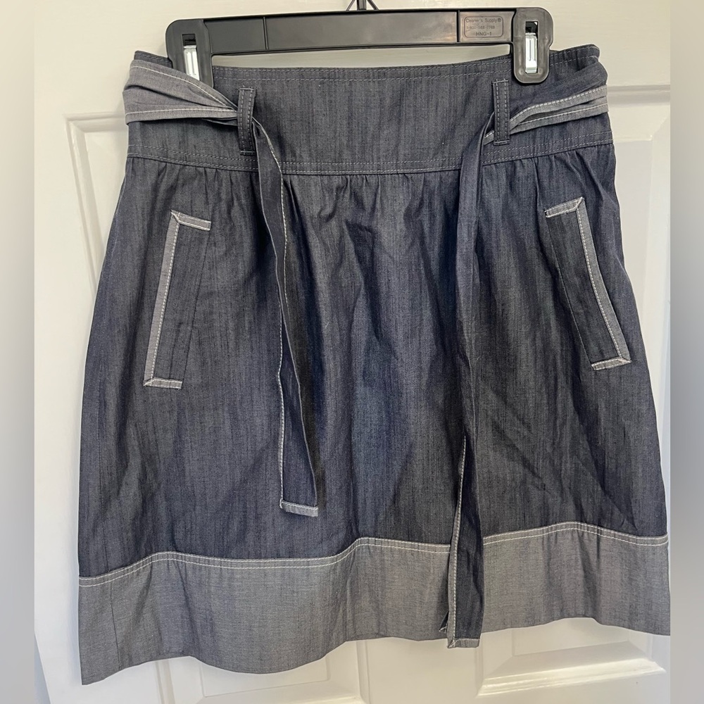 LOFT Grey A-Line Knee-Length Skirt with Tie Front